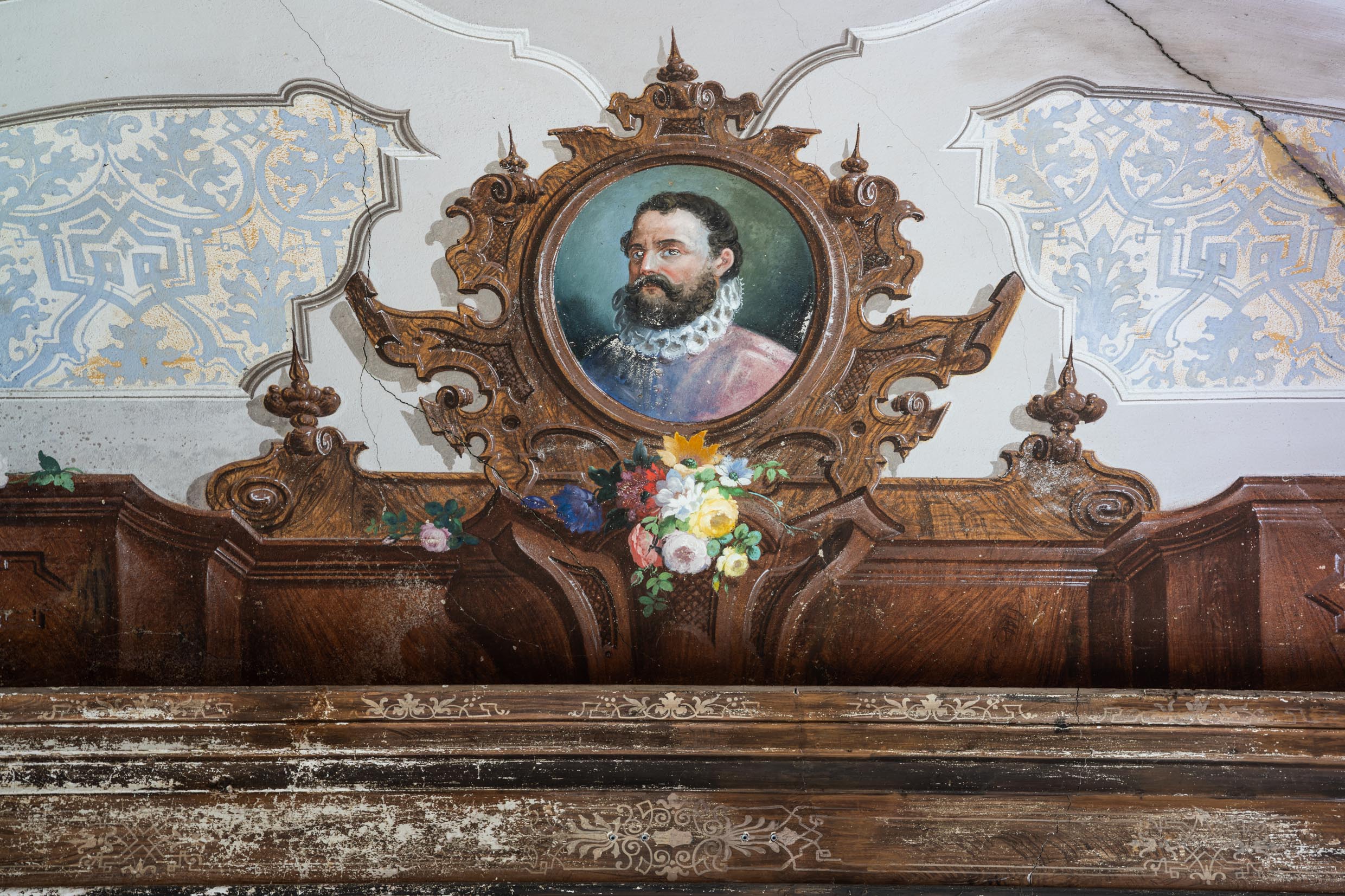 Divano in Velluto Rosso