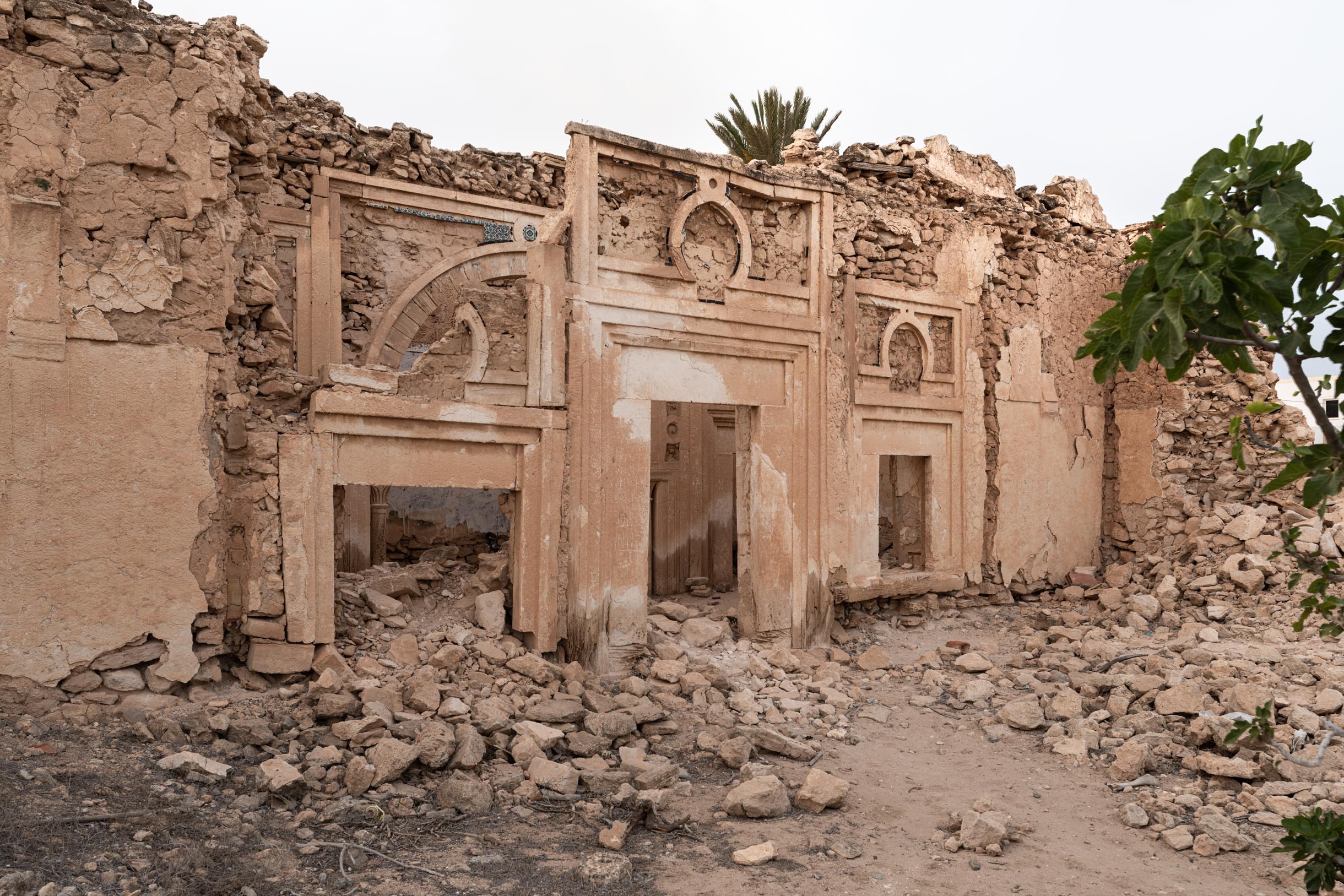 Alqasr Almunhar Alqasr Almunhar