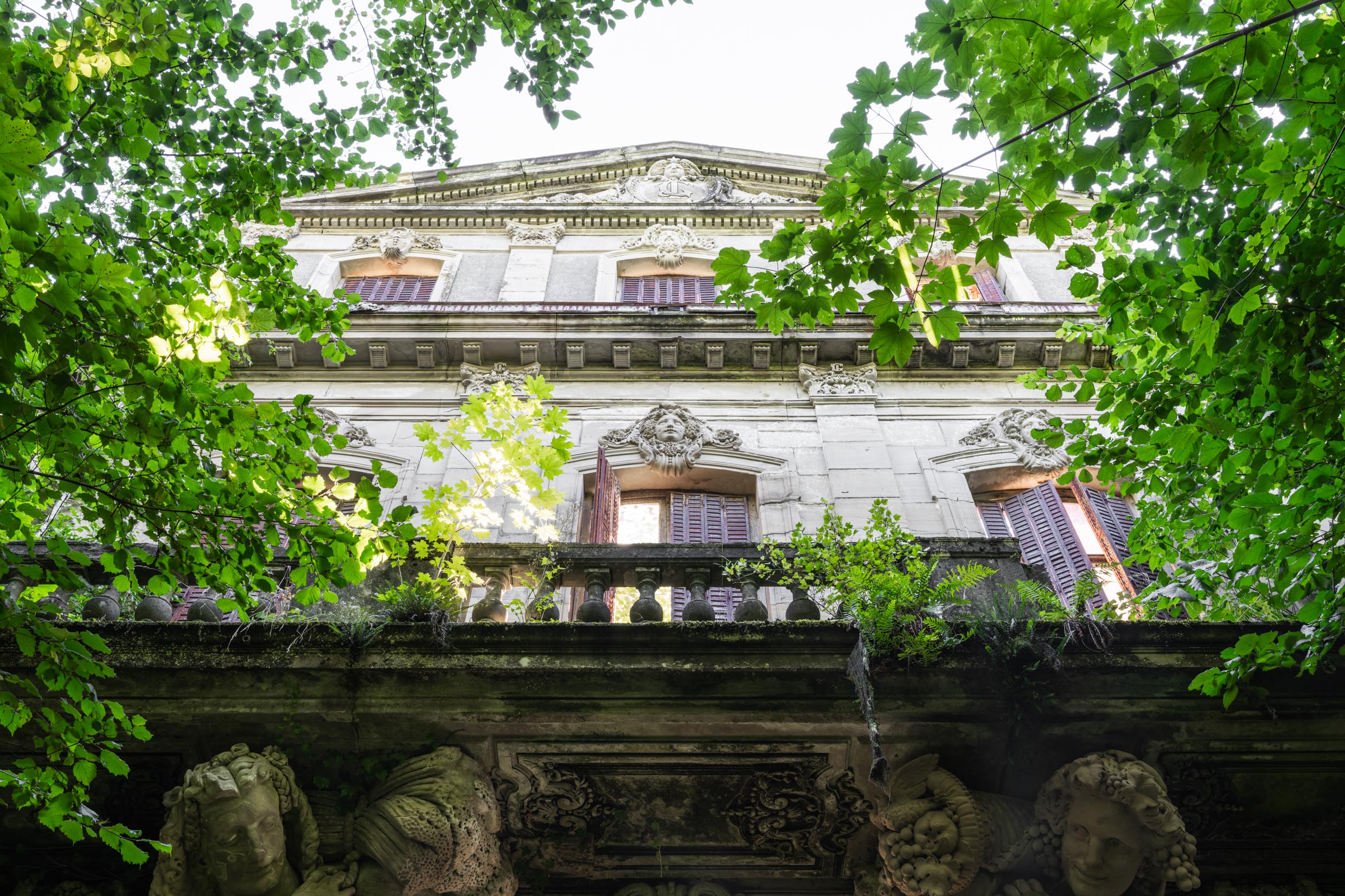 Château de Caryatides Château de Caryatides
