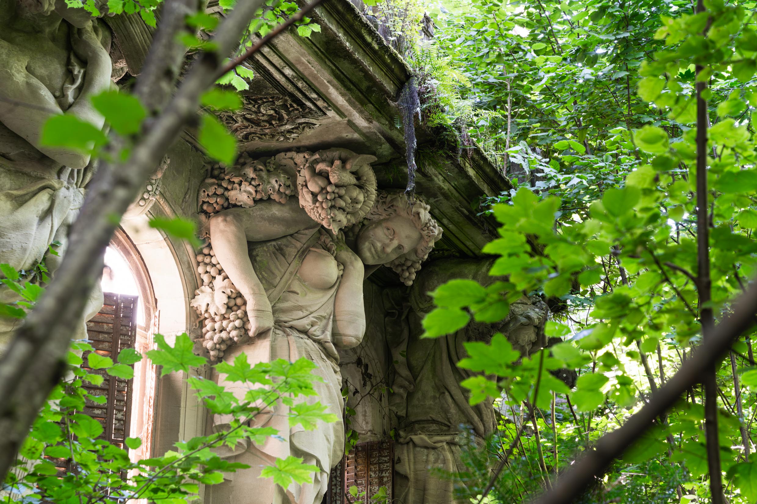 Château de Caryatides Château de Caryatides